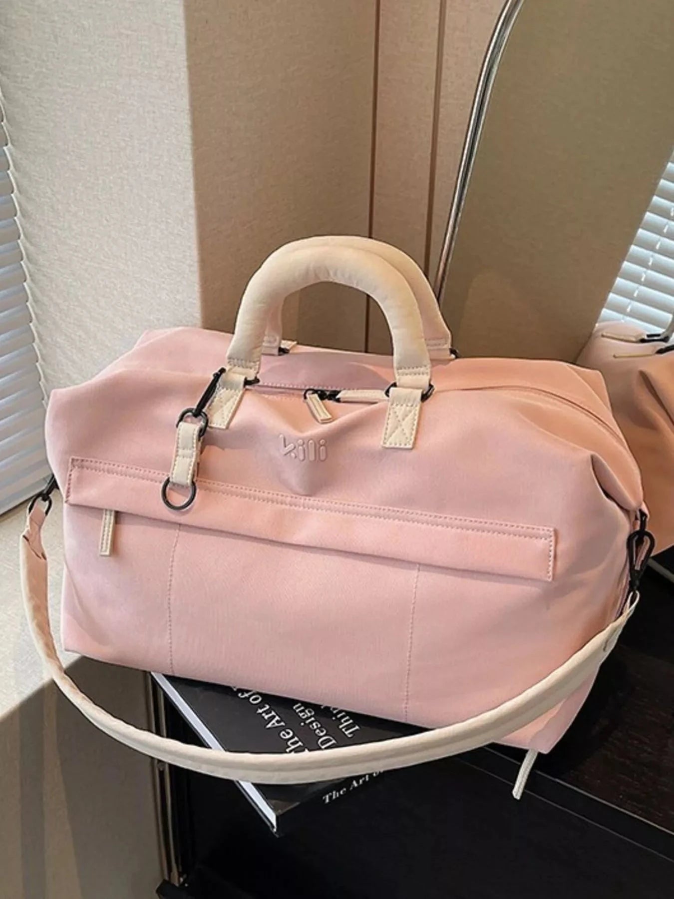 Lightweight Travel Duffel Bag 