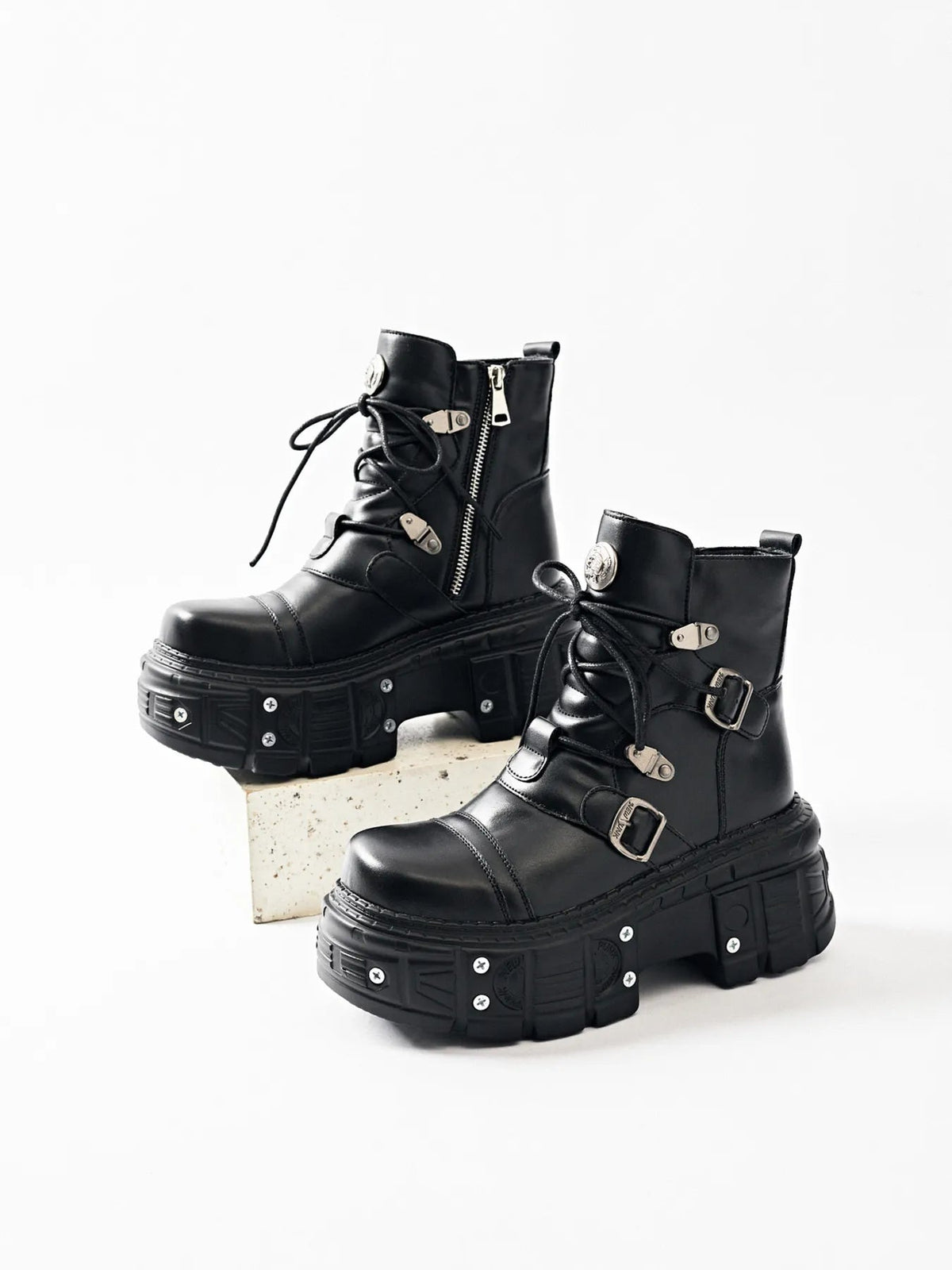 Lace Up Platform Boots Trendsi