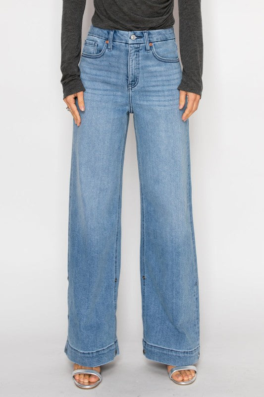 AT2109WDM - TUMMY CONTROL HIGH RISE A-WIDE JEANS 