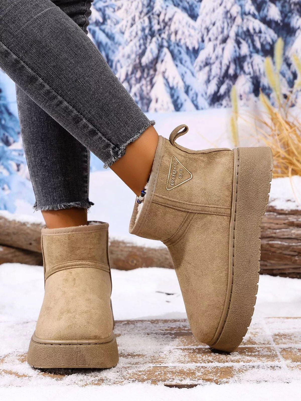 Round Toe Platform Boots Trendsi