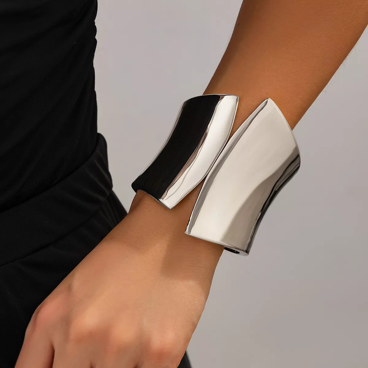 Wide Cuff Bracelet Trendsi