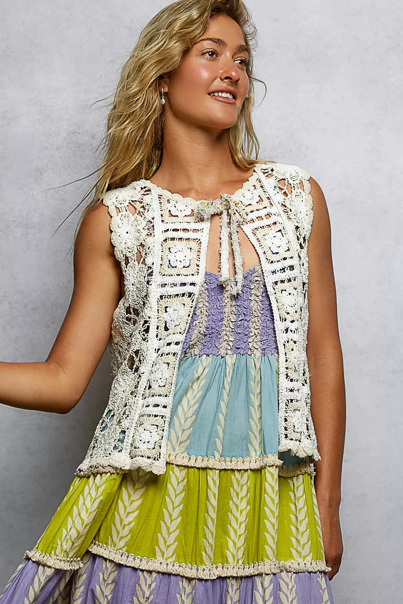 POL Tie Front Floral Pattern Crochet Vest with Scalloped Edge 