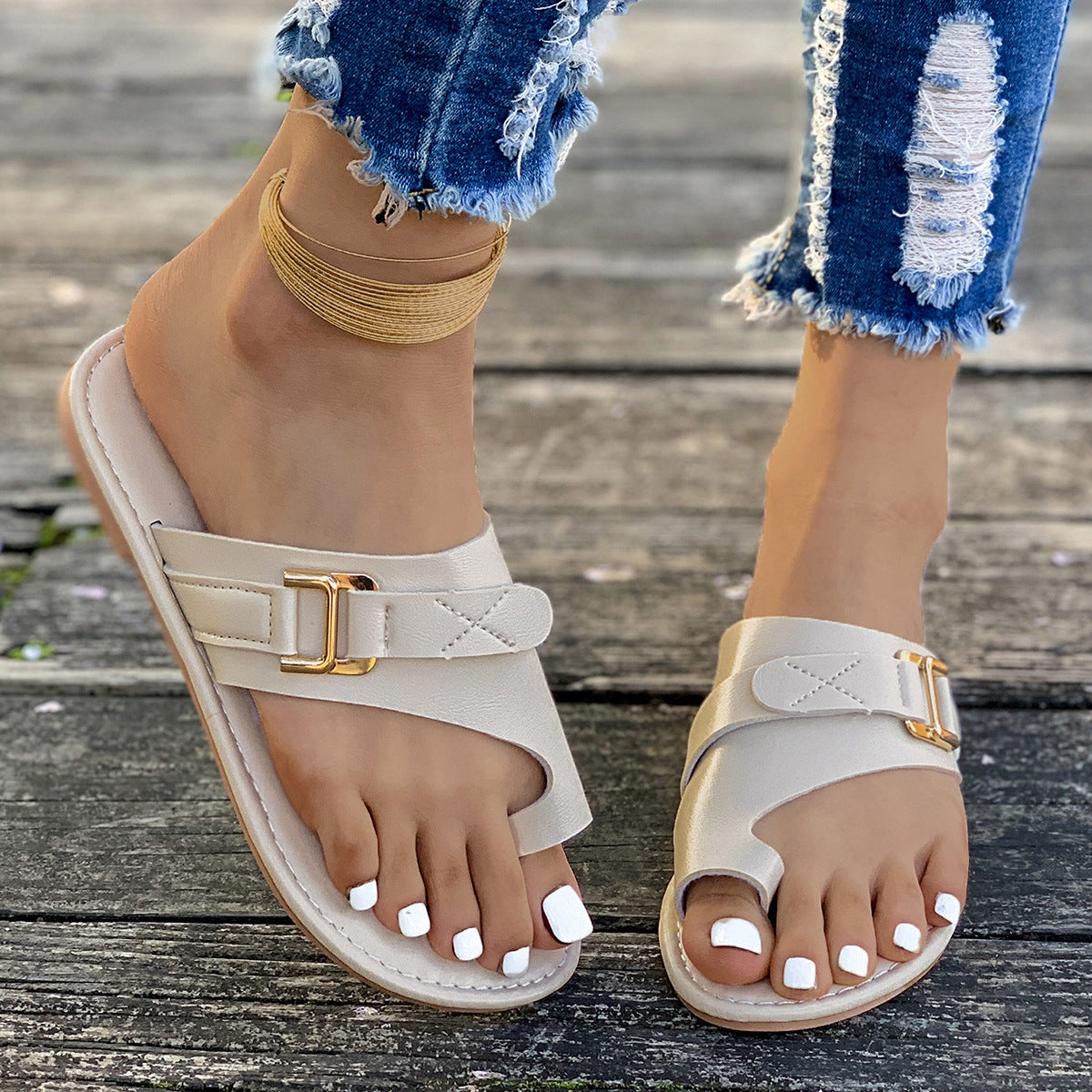 Toe Loop Buckle Decor Sandals Trendsi