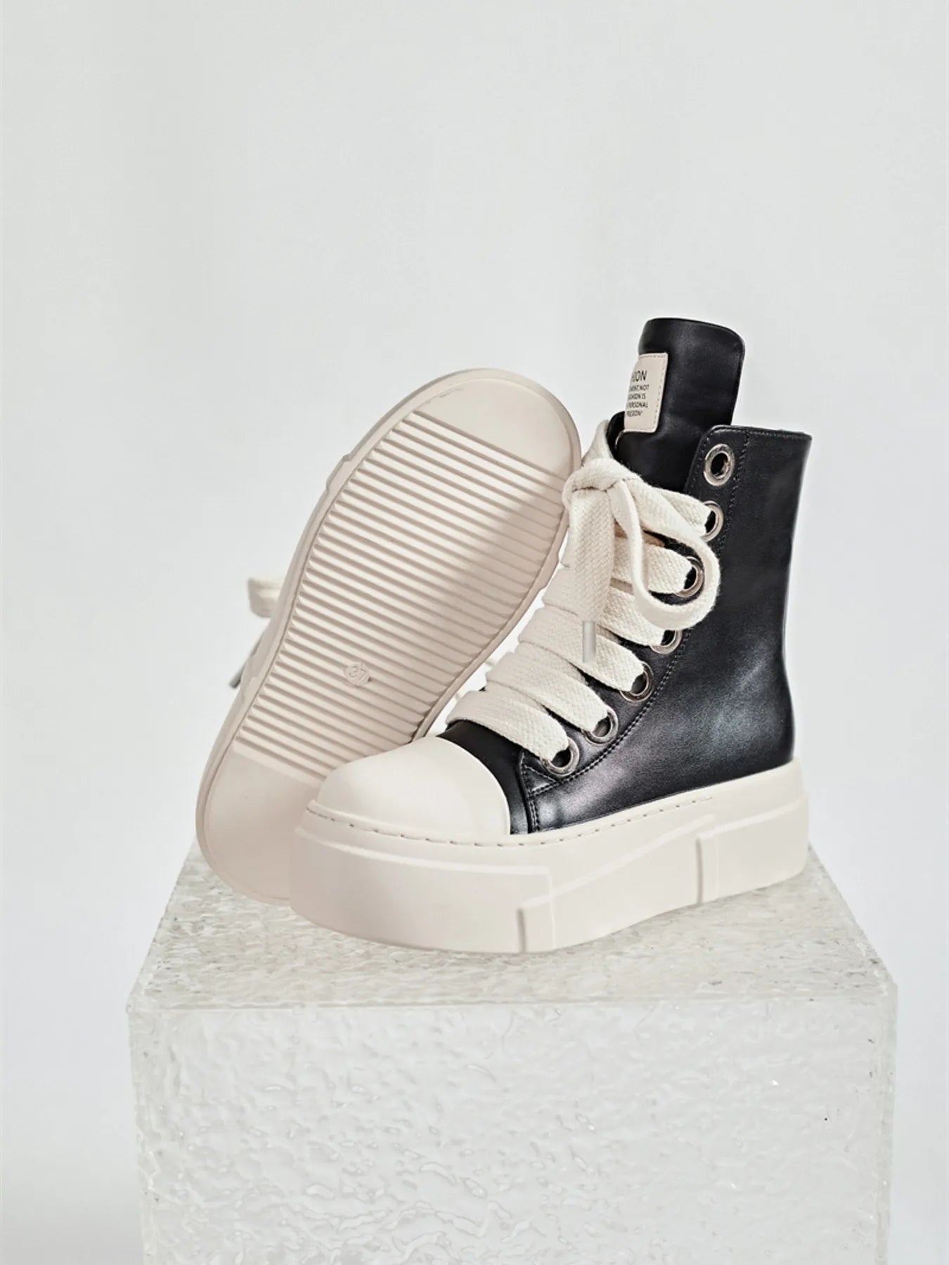 Platform Lace Up Contrast Sneakers 