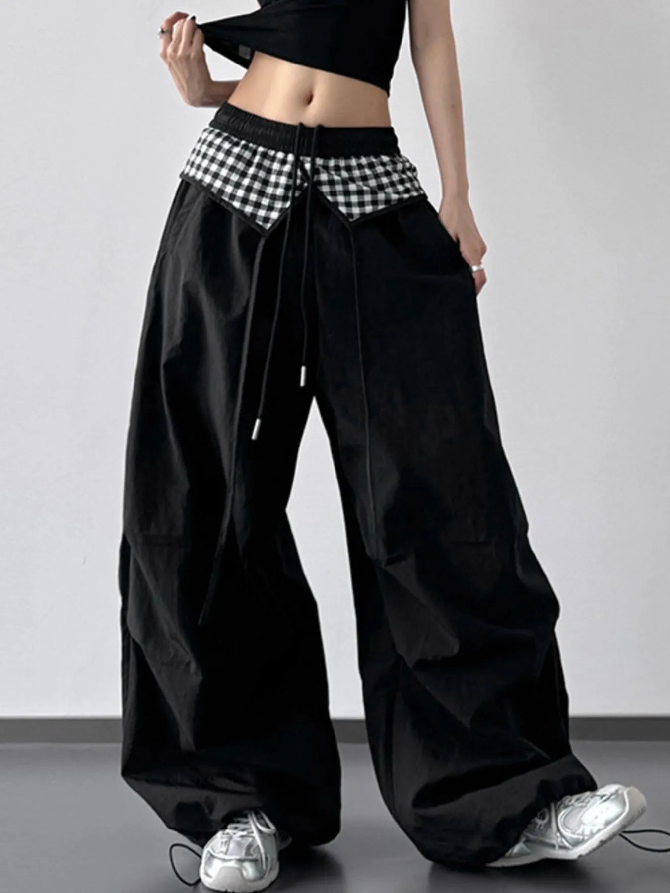 Wide Leg Pants with Checkered Detail 