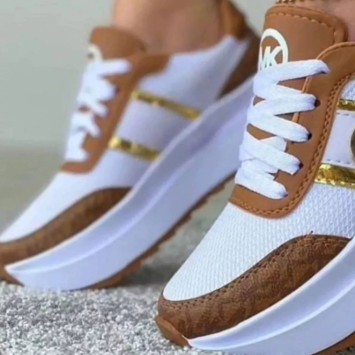 Round Toe Platform Sneakers Trendsi
