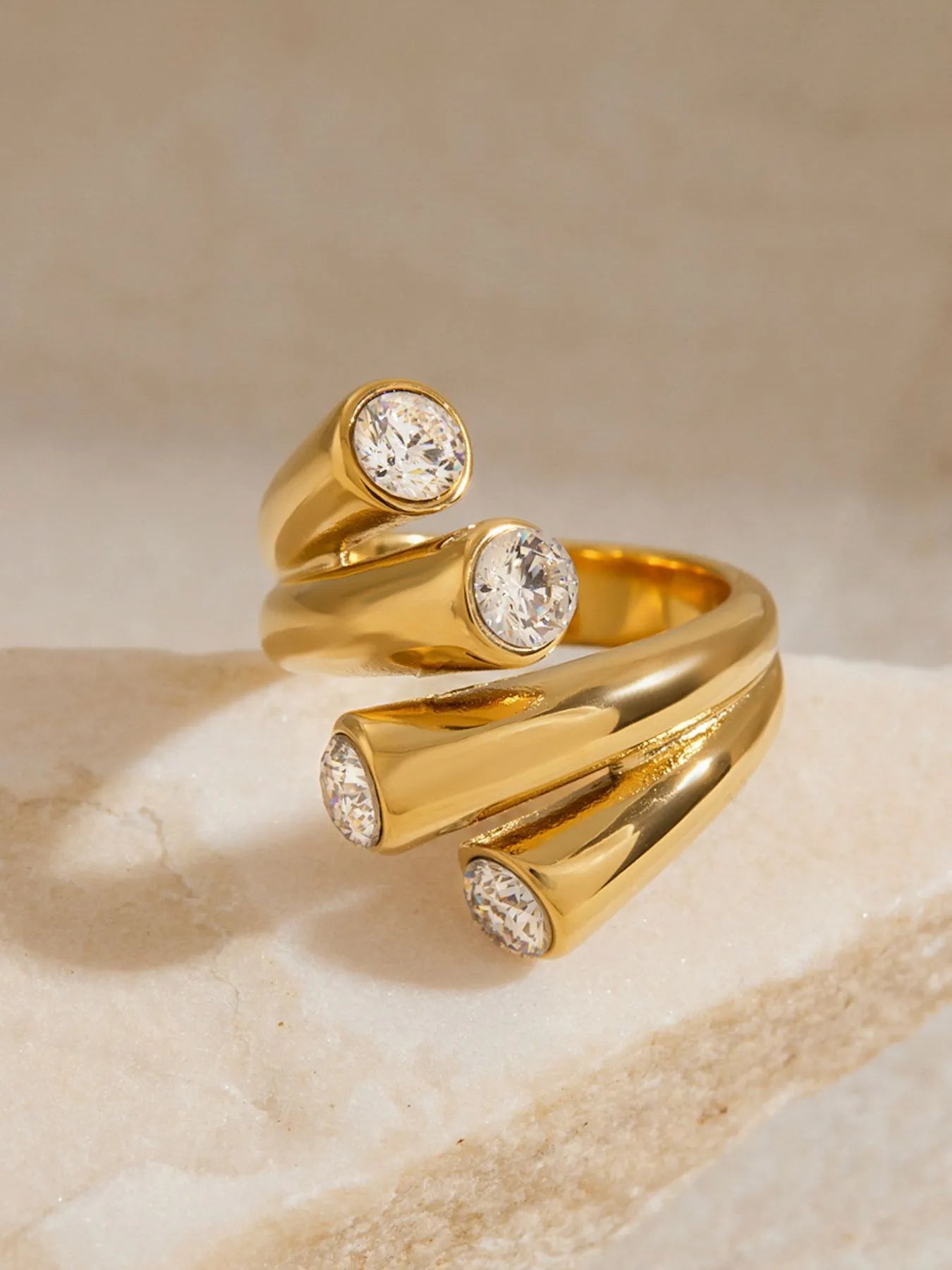 18K Gold-Plated Stainless Steel Inlaid Zircon Ring 