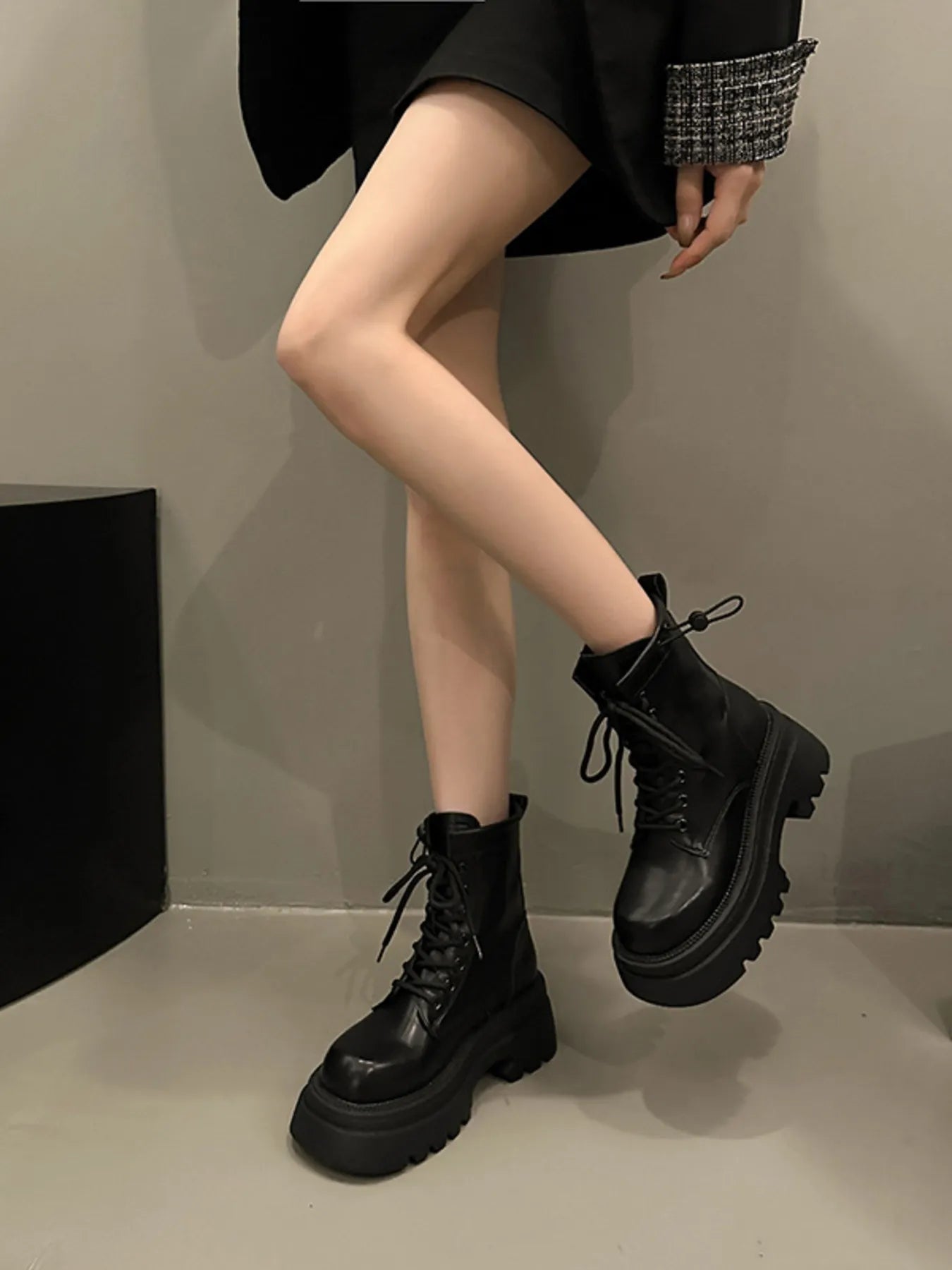 Lace Up Platform Boots 