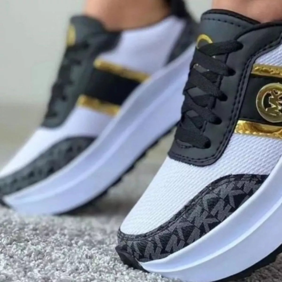 Round Toe Platform Sneakers Trendsi