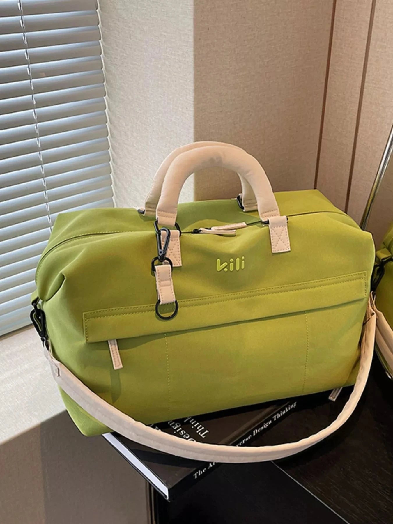 Lightweight Travel Duffel Bag 