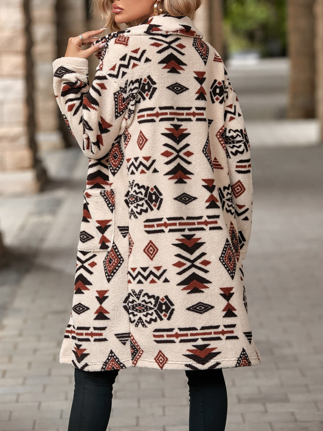 Geometric Pocketed Dropped Shoulder Coat Trendsi